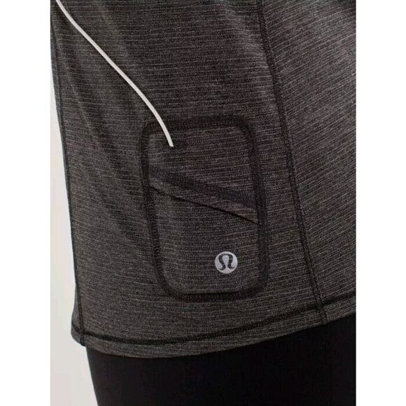 Lululemon Run: Wild Short Sleeve Shirt Tech Gray Women's Size 4 Reflective Strip - Picture 5 of 9